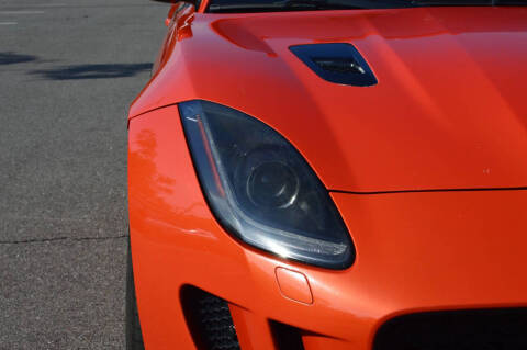 2016 Jaguar F-TYPE R