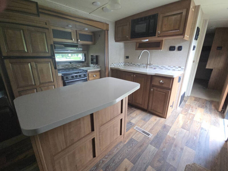 2016 Forest River Flagstaff