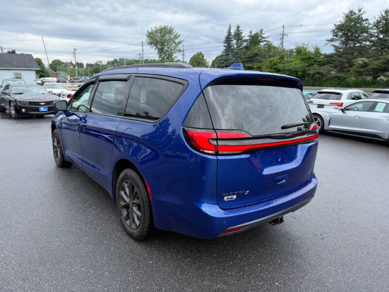 2021 Chrysler Pacifica Touring