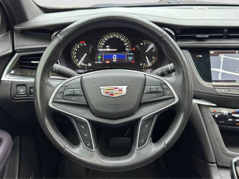 2017 Cadillac XT5 Premium Luxury