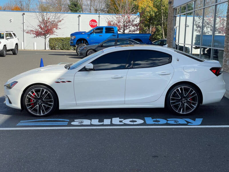 2023 Maserati Ghibli Trofeo