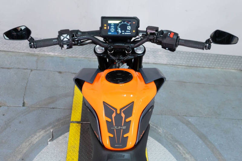 2023 KTM 390 Duke