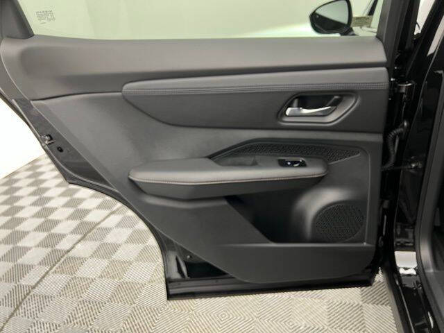 2025 Nissan Ariya Engage