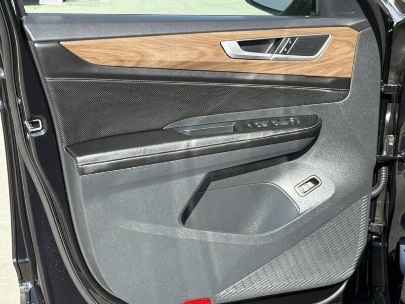 2026 Volkswagen Atlas SE