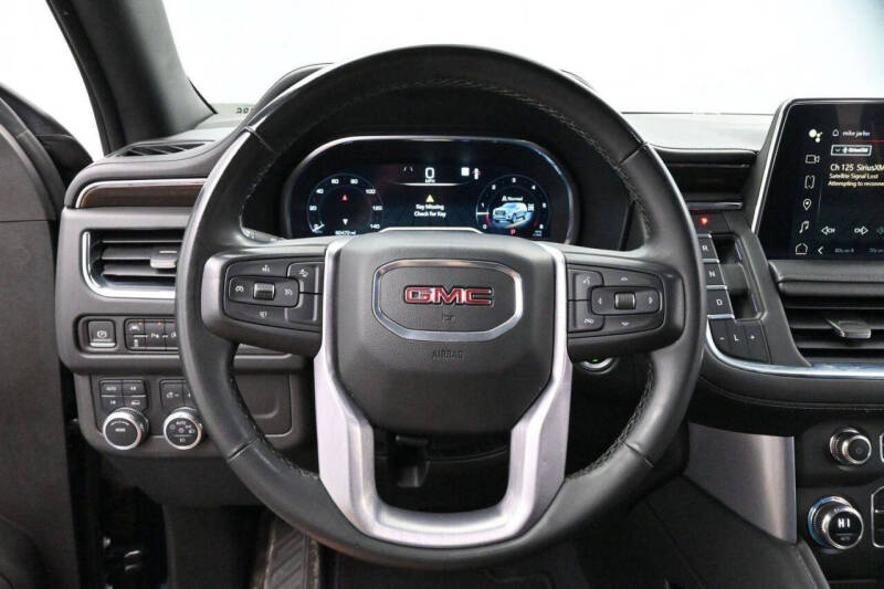 2023 GMC Yukon XL SLE