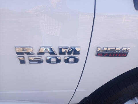 2018 RAM 1500 SLT