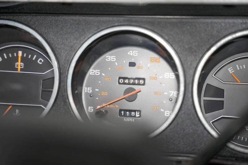 1984 Dodge Ramcharger 150