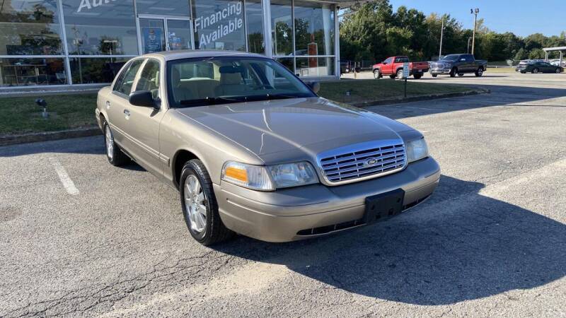 2006 Ford Crown Victoria for sale in Brownsville, TN
