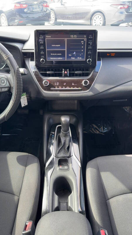 2020 Toyota Corolla LE