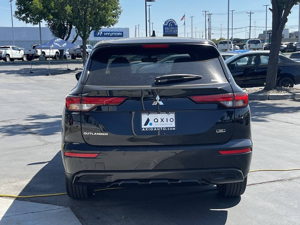 2024 Mitsubishi Outlander for sale at Axio Auto Boise in Boise, ID