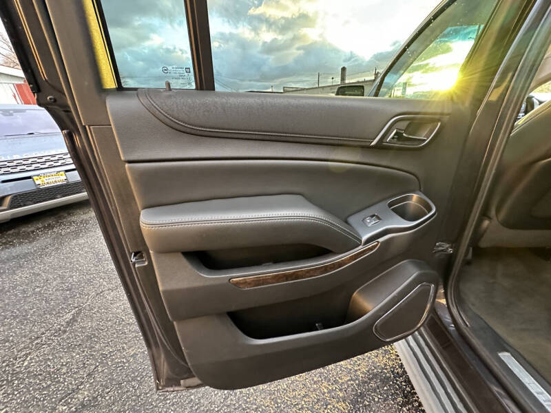 2015 Chevrolet Suburban LT