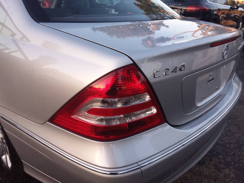 2005 Mercedes-Benz C-Class C 240 4MATIC