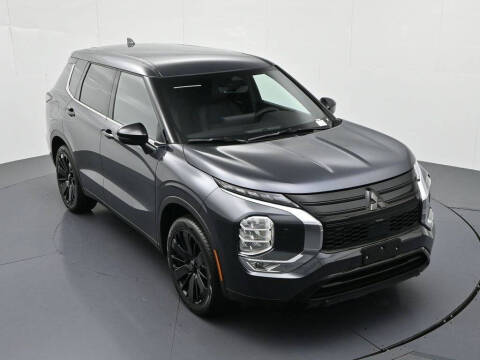 2026 Mitsubishi Outlander LE