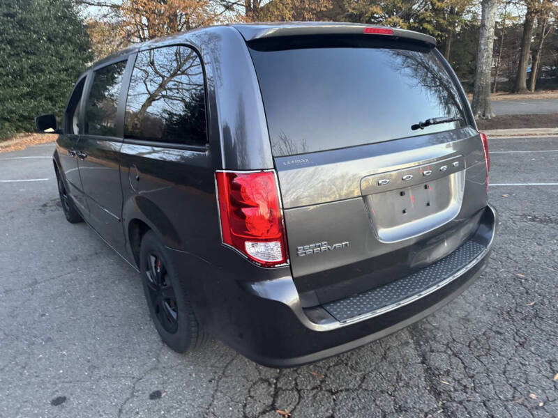 2015 Dodge Grand Caravan SE