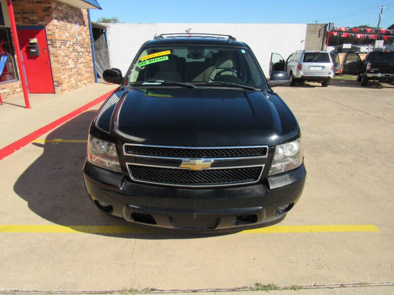 2007 Chevrolet Tahoe LT photo 4