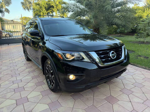 2020 Nissan Pathfinder SV