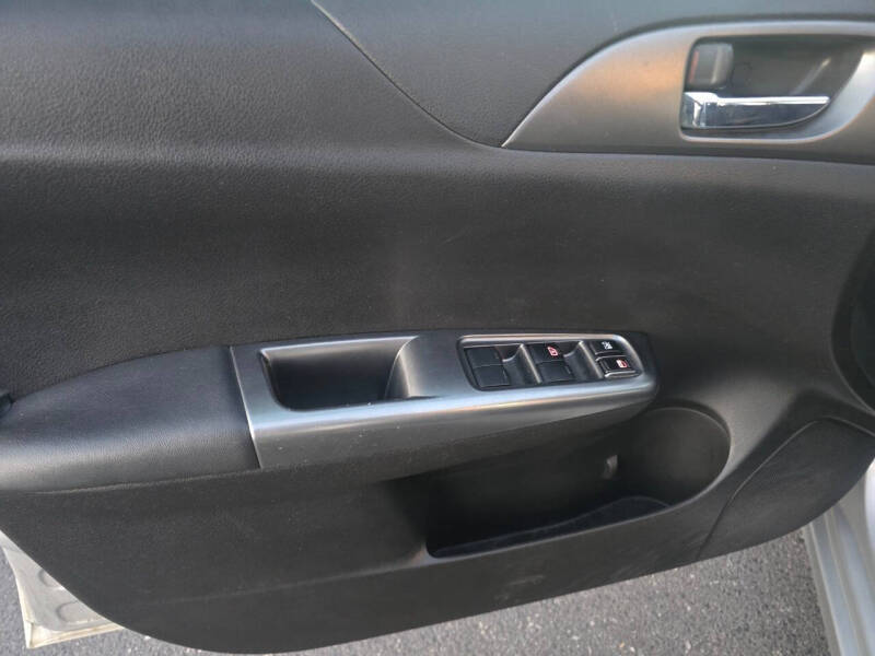 2011 Subaru Impreza 2.5i