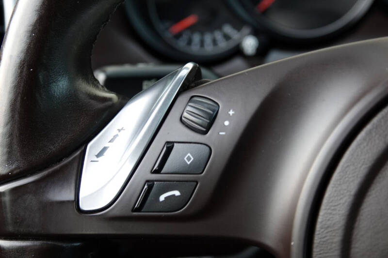 2013 Porsche Cayenne Tiptronic