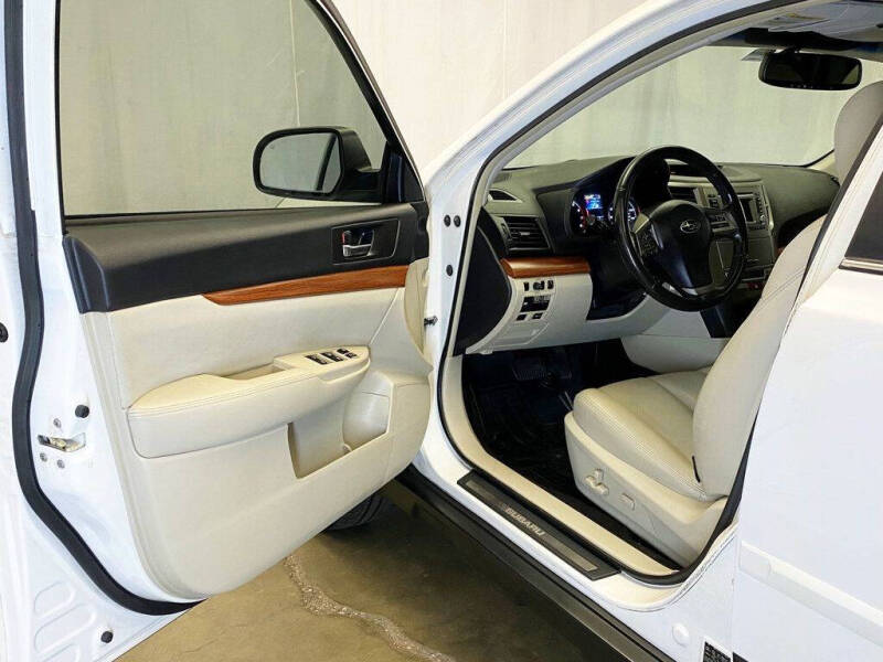 2013 Subaru Outback 2.5i Limited