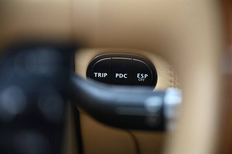 2009 Bentley Continental 38