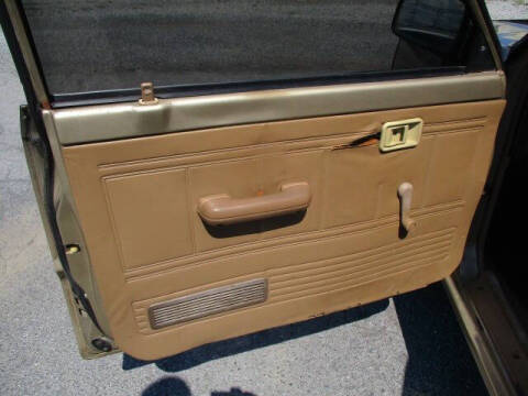 1987 Mazda B-Series B2000 LX