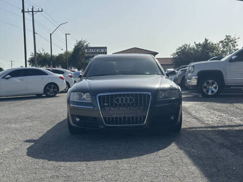 2007 Audi S8 quattro