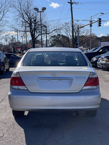 2005 Toyota Camry XLE V6