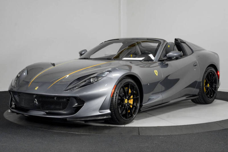 2023 Ferrari 812 GTS