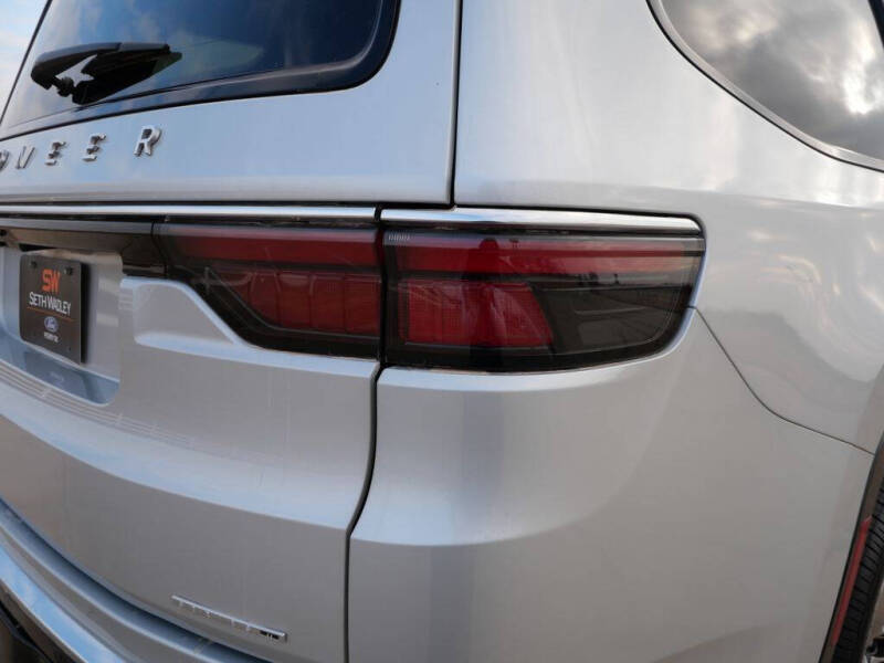 2023 Jeep Wagoneer Series II