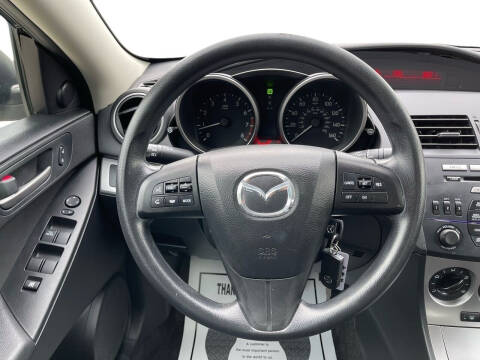 2011 Mazda MAZDA3 i Touring