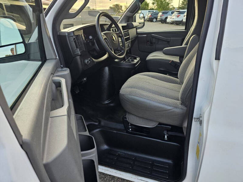 2018 Chevrolet Express 2500