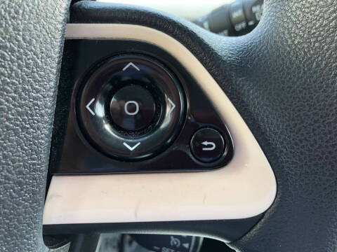 2016 Toyota Prius Two