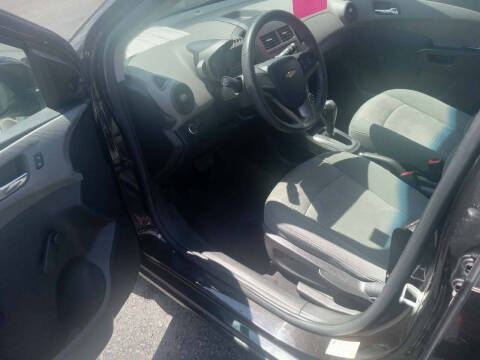2014 Chevrolet Sonic LS Auto