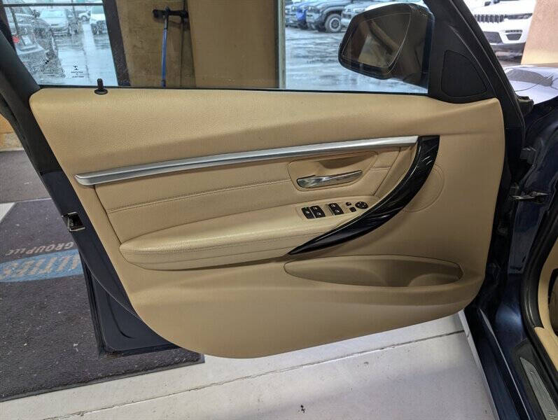 2016 BMW 3 Series 328i xDrive