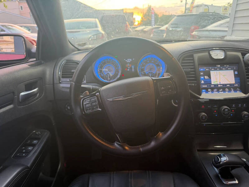 2014 Chrysler 300 S