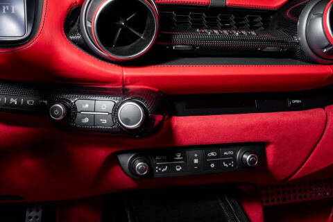 2022 Ferrari 812 Competizione