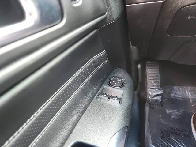 2022 Ford Mustang Mach 1