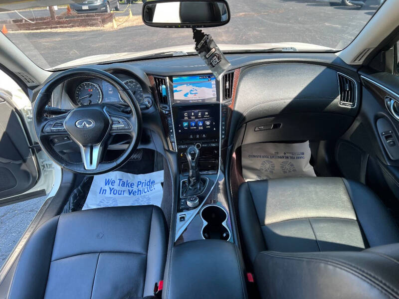 2018 Infiniti Q50 3.0T Luxe