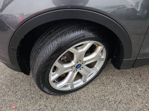 2019 Ford Escape Titanium