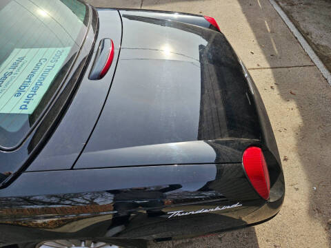 2005 Ford Thunderbird Deluxe