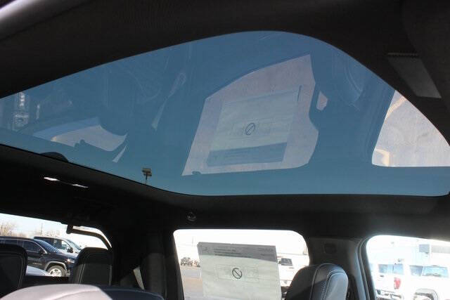 2025 GMC Sierra EV Denali