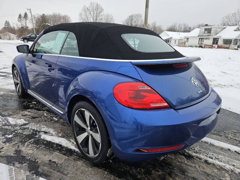 2013 Volkswagen Beetle Convertible Turbo