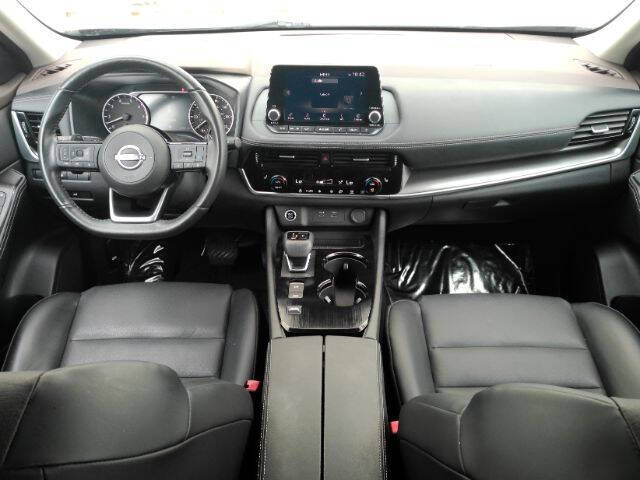 2022 Nissan Rogue SV