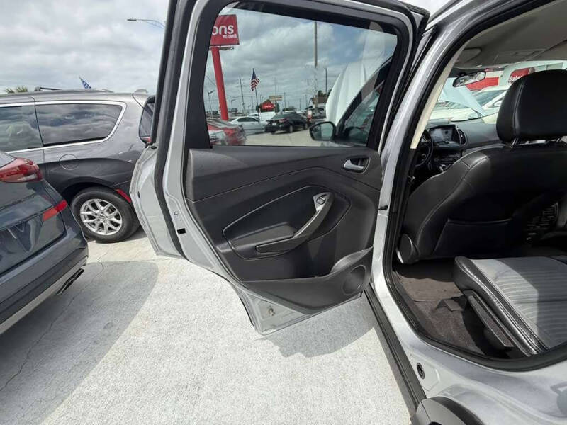 2019 Ford Escape SE