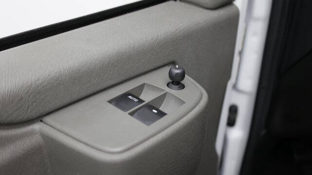 2023 Chevrolet Express 2500
