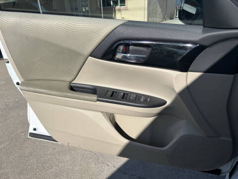 2016 Honda Accord LX