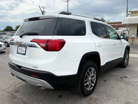 2017 GMC Acadia SLT-1