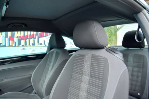 2014 Volkswagen Beetle R-Line PZEV