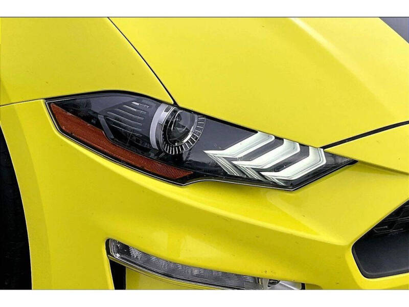 2021 Ford Mustang EcoBoost Premium