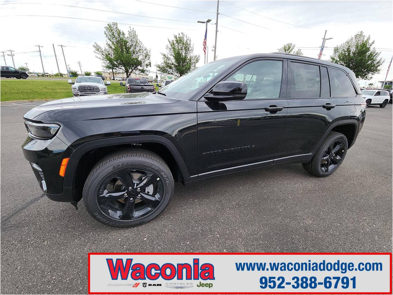 2024 Jeep Grand Cherokee for sale at Victoria Auto Sales in Victoria, MN